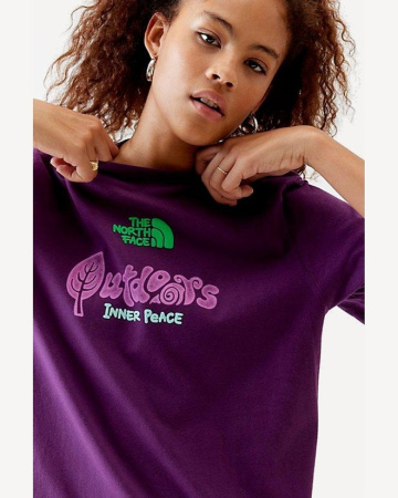 Футболка TNF W S/S Outdoors Together Tee (Женский; M; BlackCurrant Purple OTGraphic)